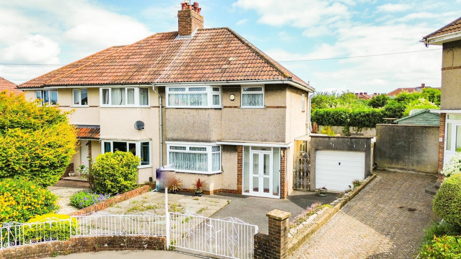 3 bedroom House for sale in Beckington Walk, Knowle, Bristol, BS3 5EA