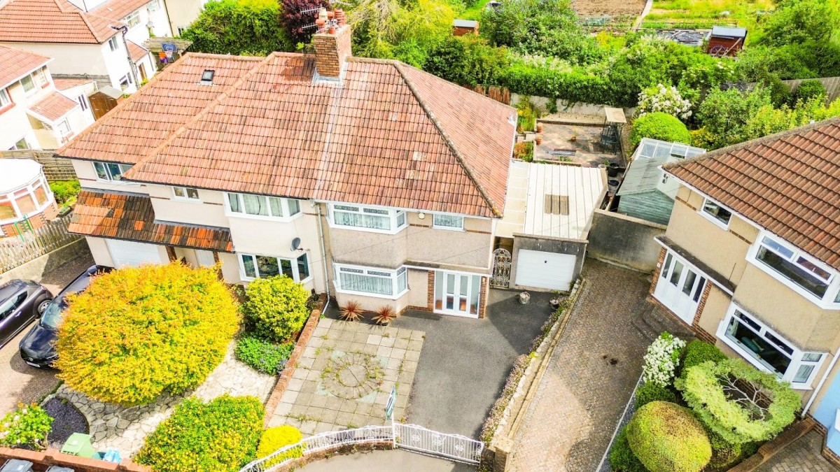 Beckington Walk, Knowle, Bristol, BS3 5EA