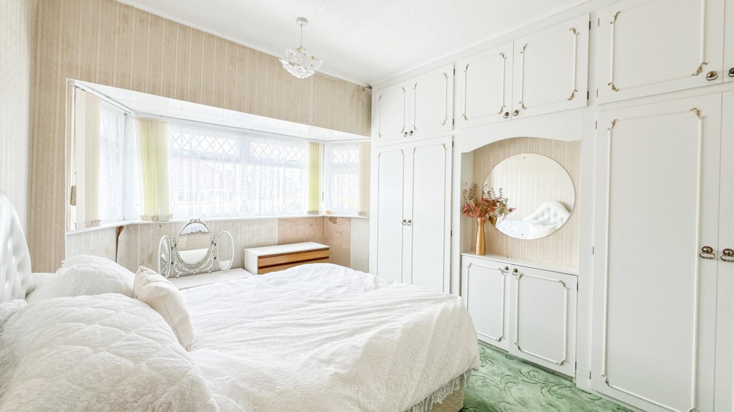 3 bedroom House for sale in Beckington Walk, Knowle, Bristol, BS3 5EA
