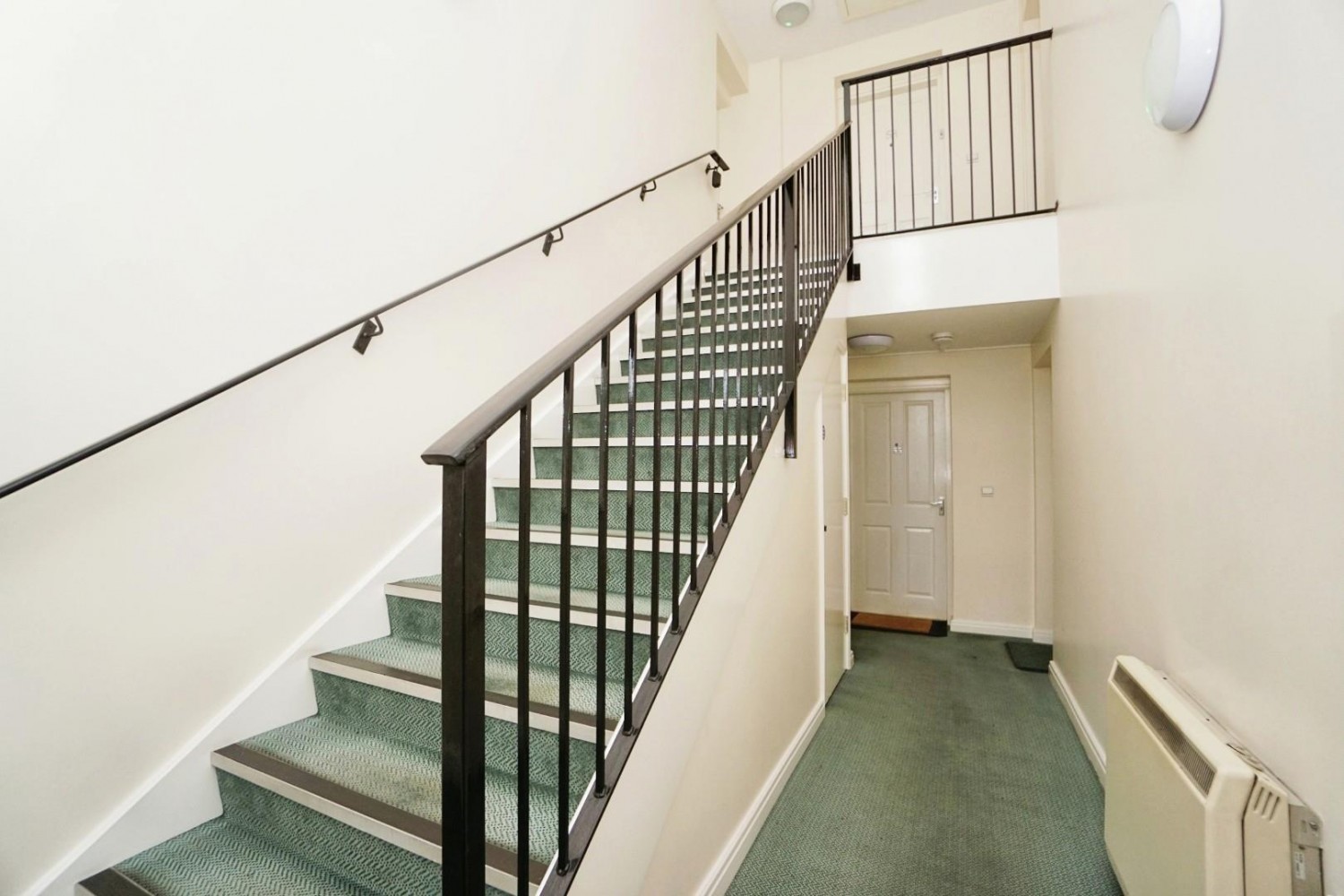 St. Francis Close, Crosspool, S10