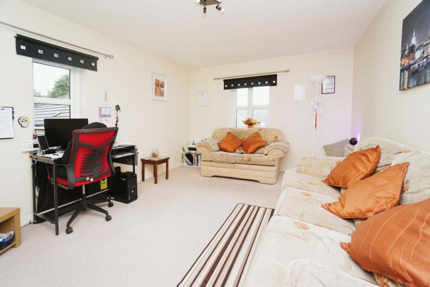 St. Francis Close, Crosspool, S10