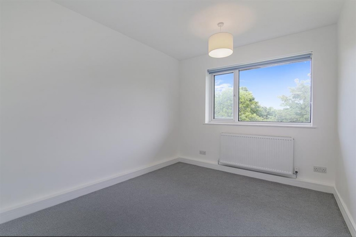 Longfield Crescent, Sydenham, SE26 (closer to Forest Hill town)