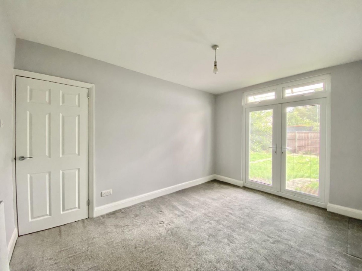 Dawley Road, Hayes, UB3 1ND