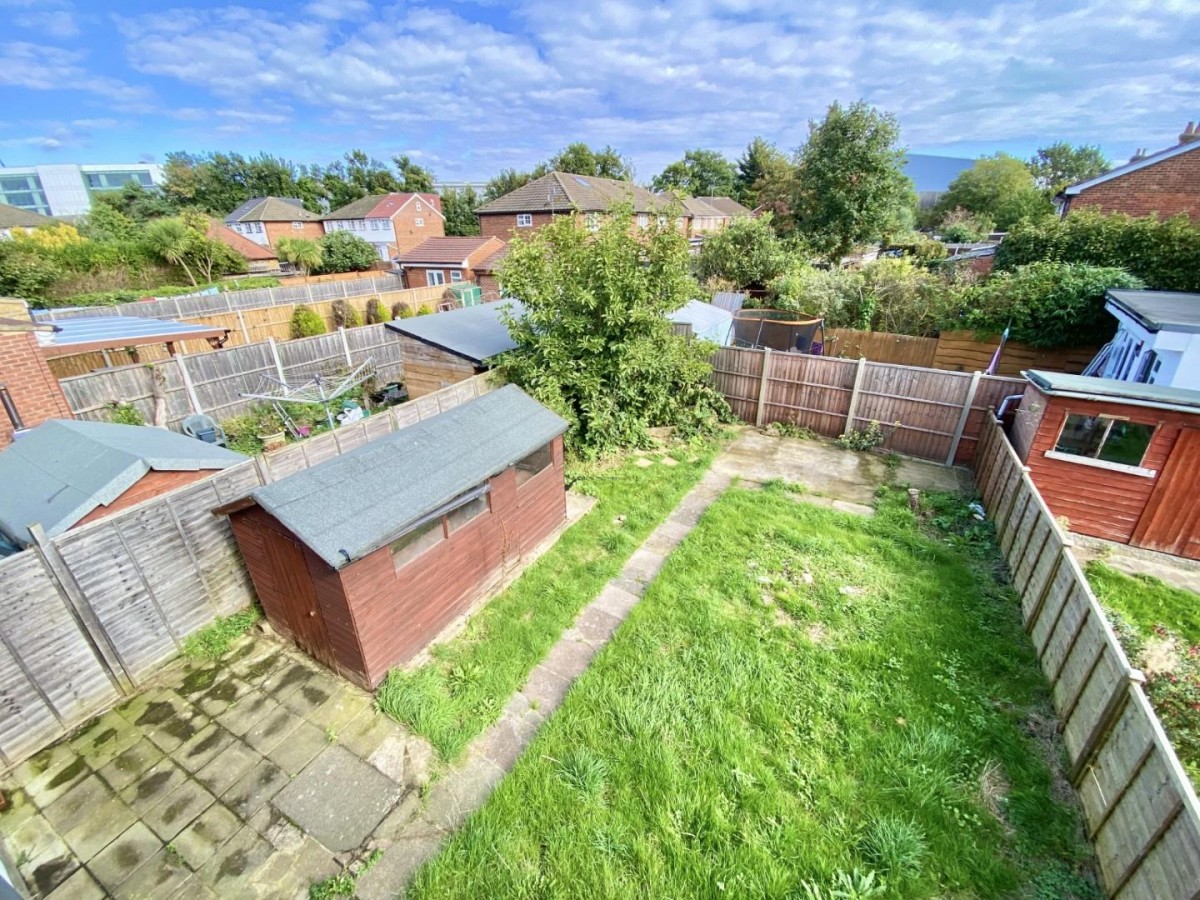 Dawley Road, Hayes, UB3 1ND