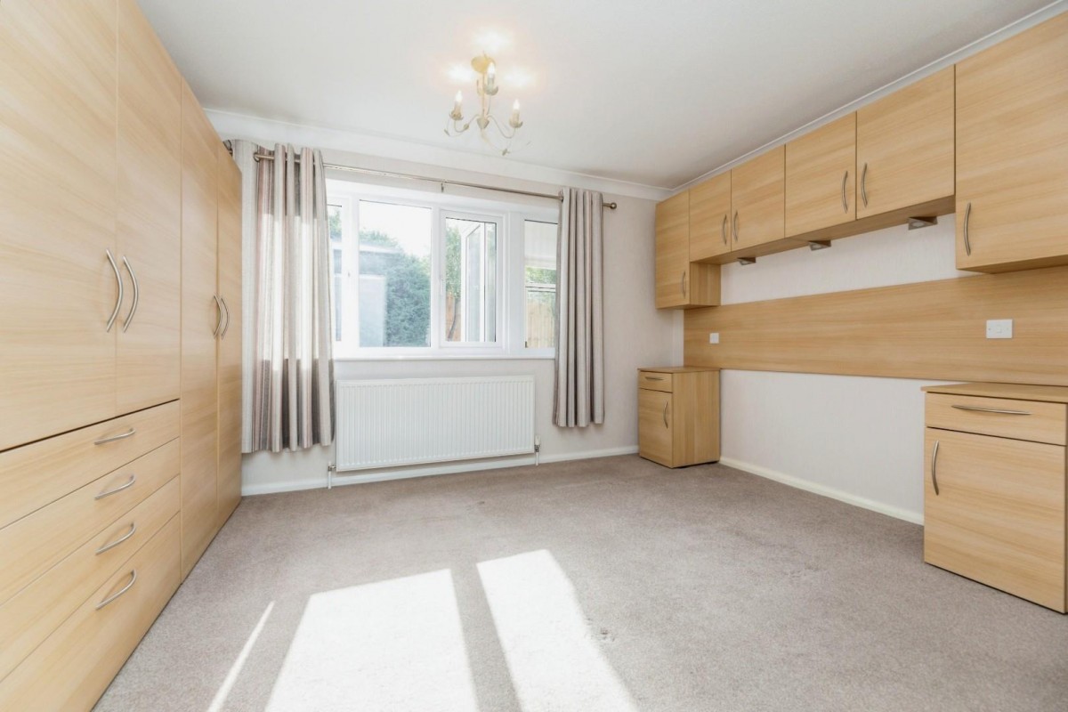 Ashwood Road, High Green, Sheffield, S35 4EY