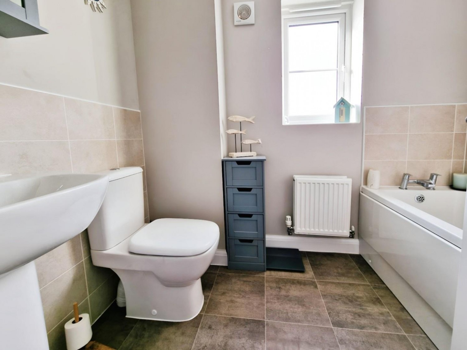 Lyndon Morgan Way, Leonard Stanley, GL10