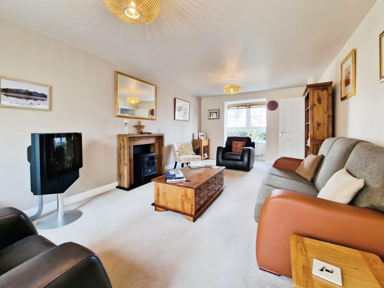 Lyndon Morgan Way, Leonard Stanley, GL10