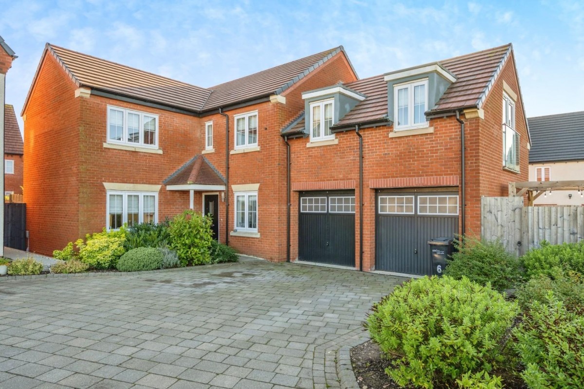 Bellingham Grove, Tamworth