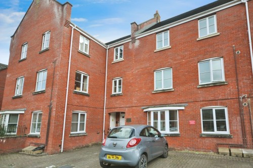 Medley Court, Exeter, EX4 2QJ