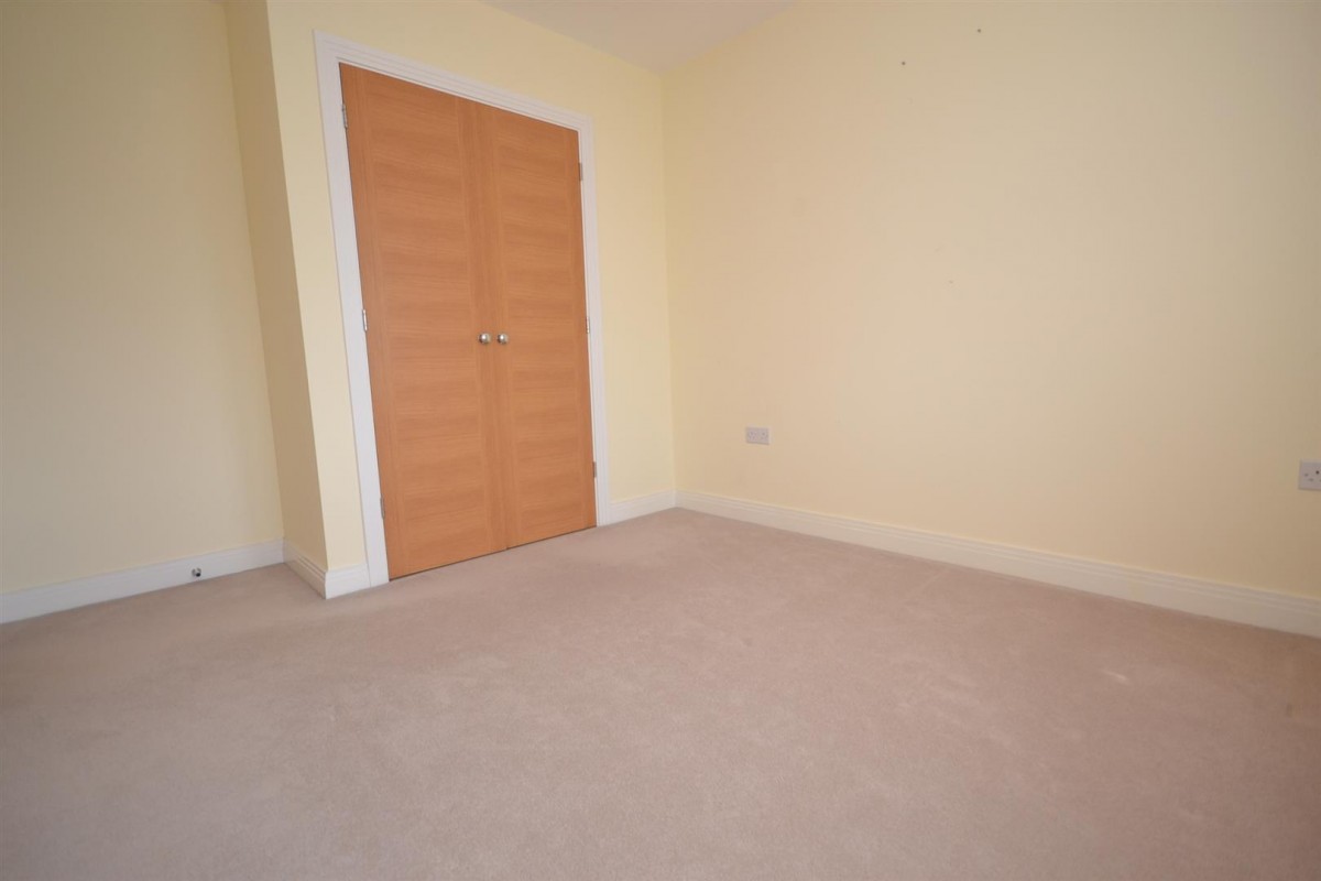 Freshers Grove, Reading, Berkshire