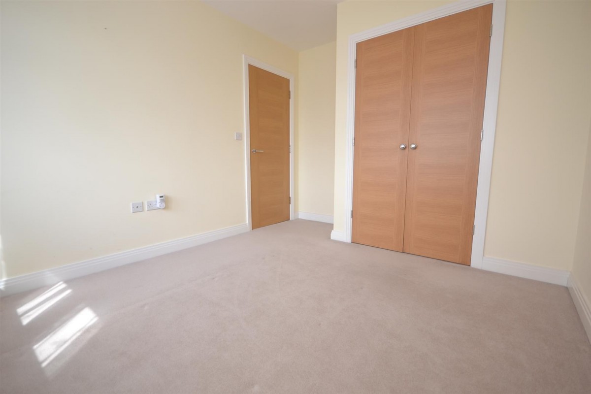 Freshers Grove, Reading, Berkshire