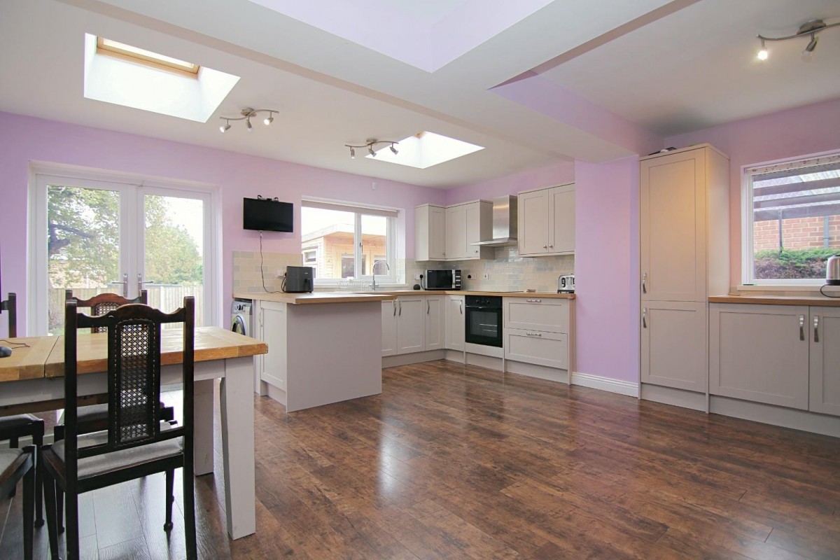Carr Hill Avenue, Calverley , , LS28 5QG