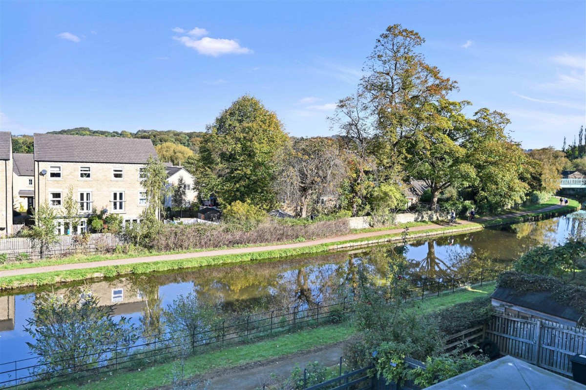 Harewood Drive, Apperley Bridge