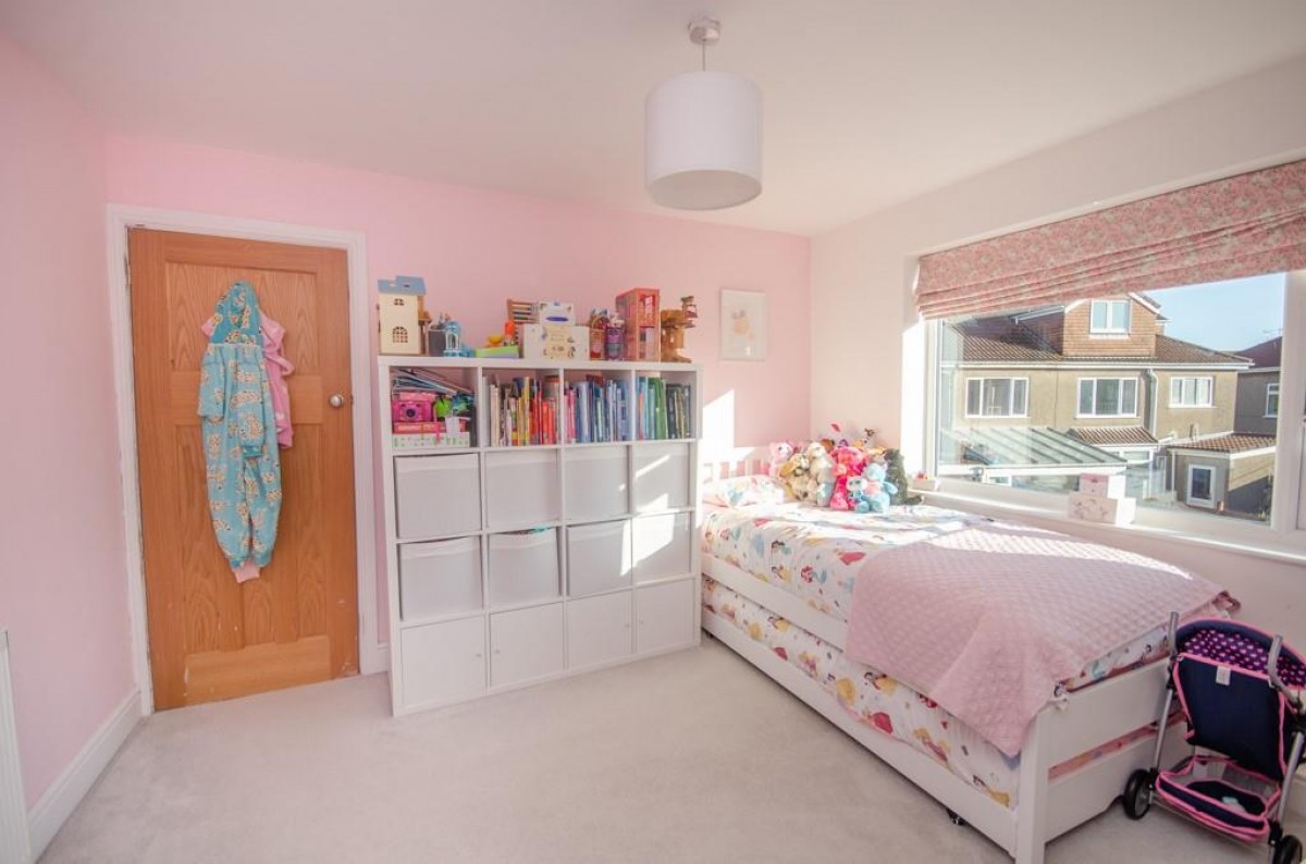Bromley Heath Road, Downend, Bristol, BS16 6JJ