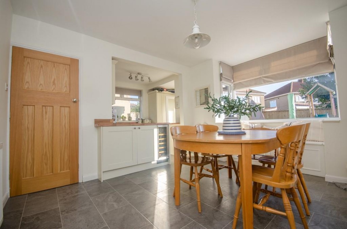 Bromley Heath Road, Downend, Bristol, BS16 6JJ