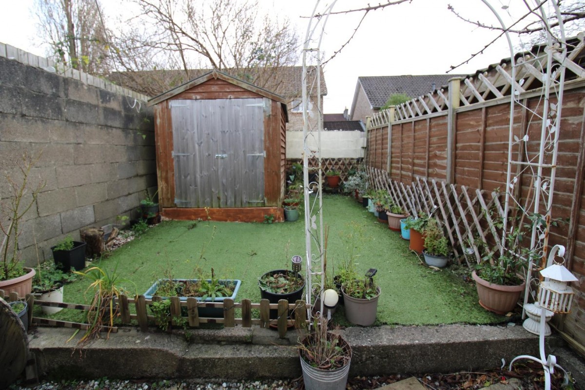 Greenbank Road, Greenbank, Bristol BS5 6EY