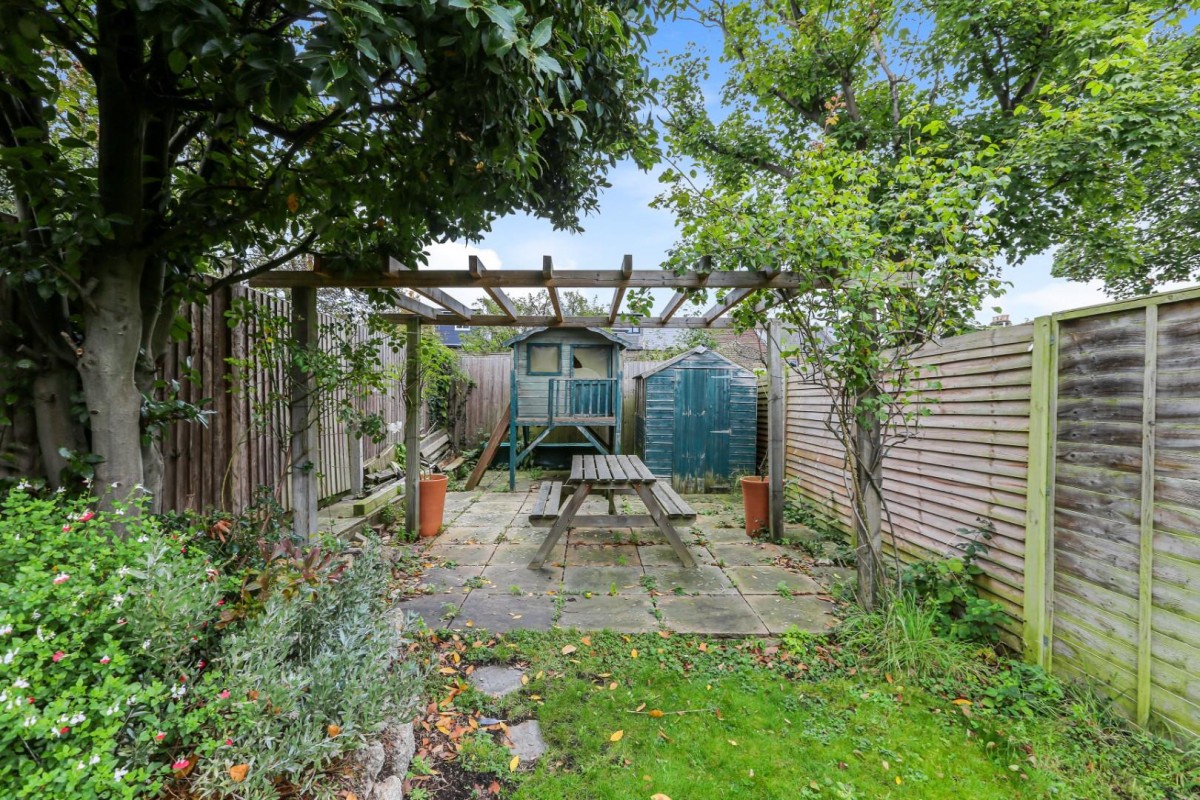 Kemble Road, London