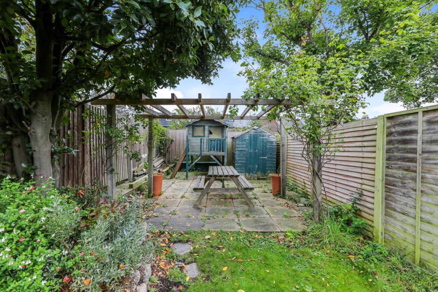 Kemble Road, London
