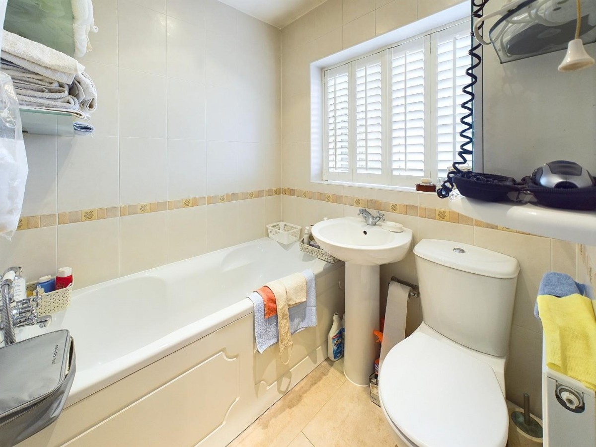 Appleton Close, Eldwick, Bingley