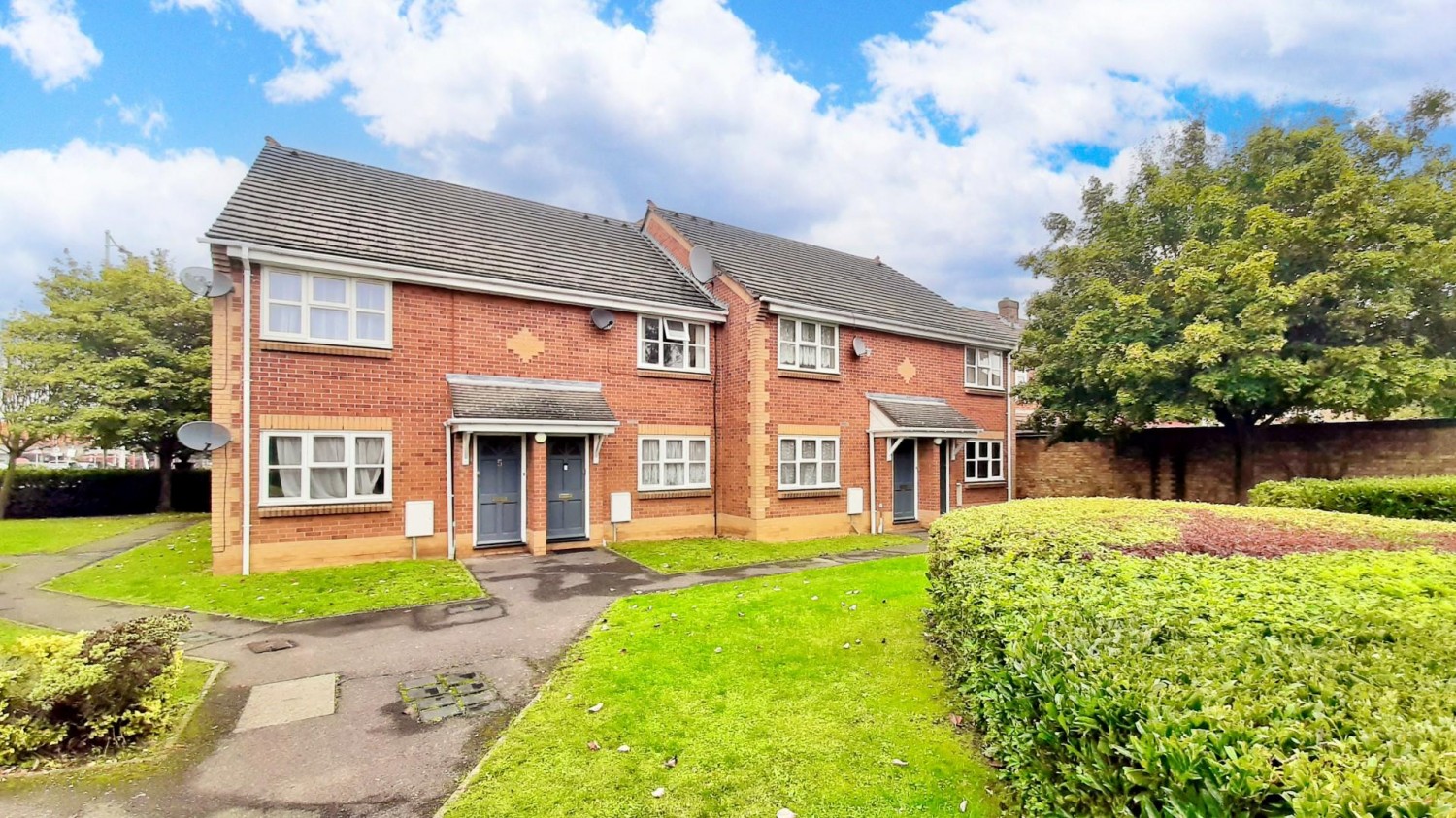 Burns Avenue, Chadwell Heath, RM6