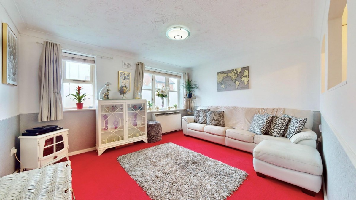 Burns Avenue, Chadwell Heath, RM6