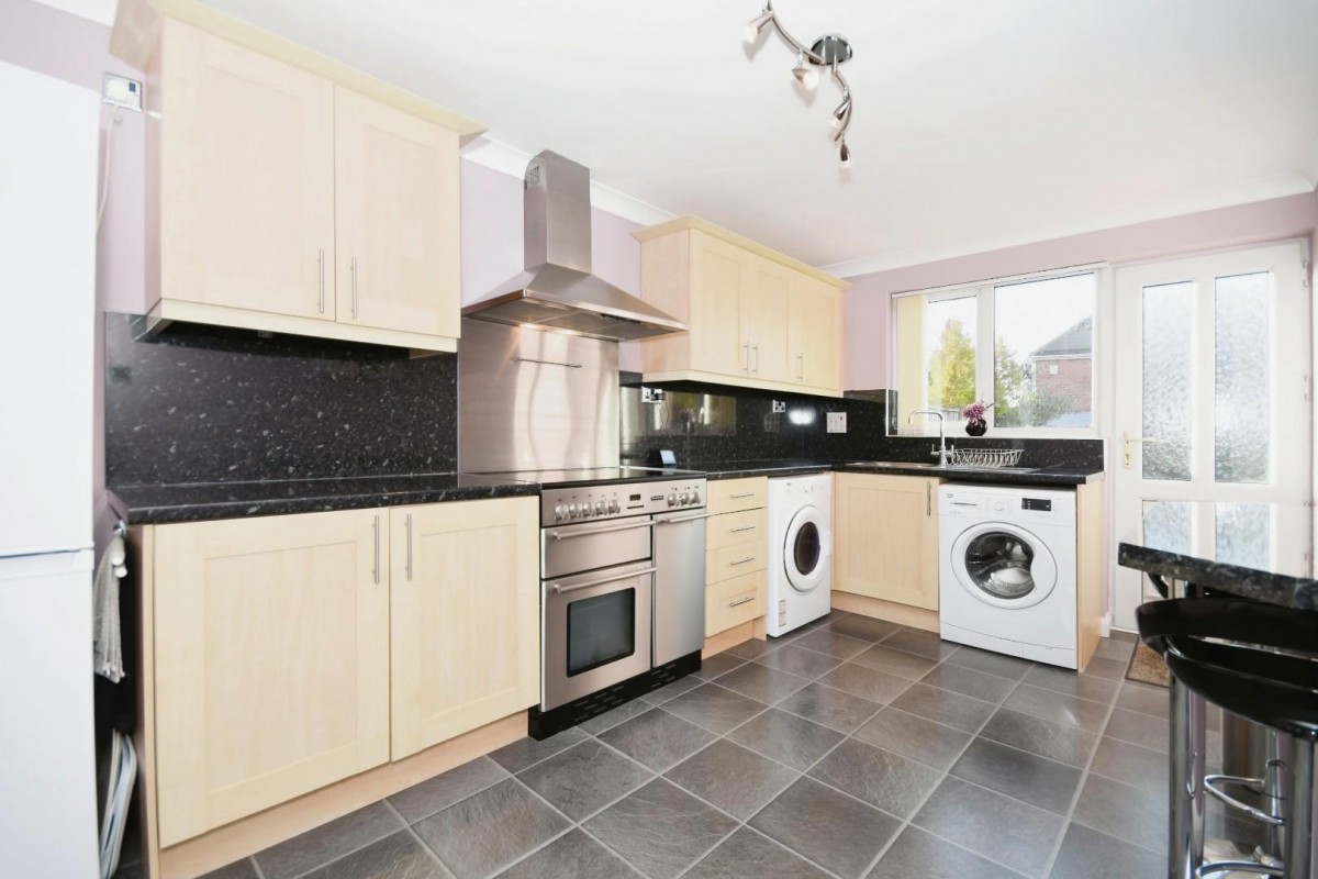 Grove Gardens, Brimington, Chesterfield, S43 1QS