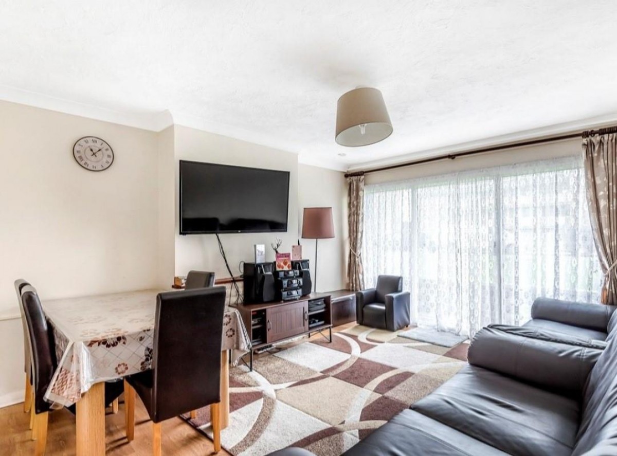 Fairbourne House, Bourne Avenue, Hayes, Middlesex, UB3 1QX