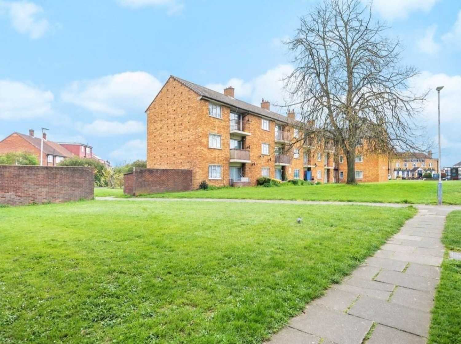 Fairbourne House, Bourne Avenue, Hayes, Middlesex, UB3 1QX