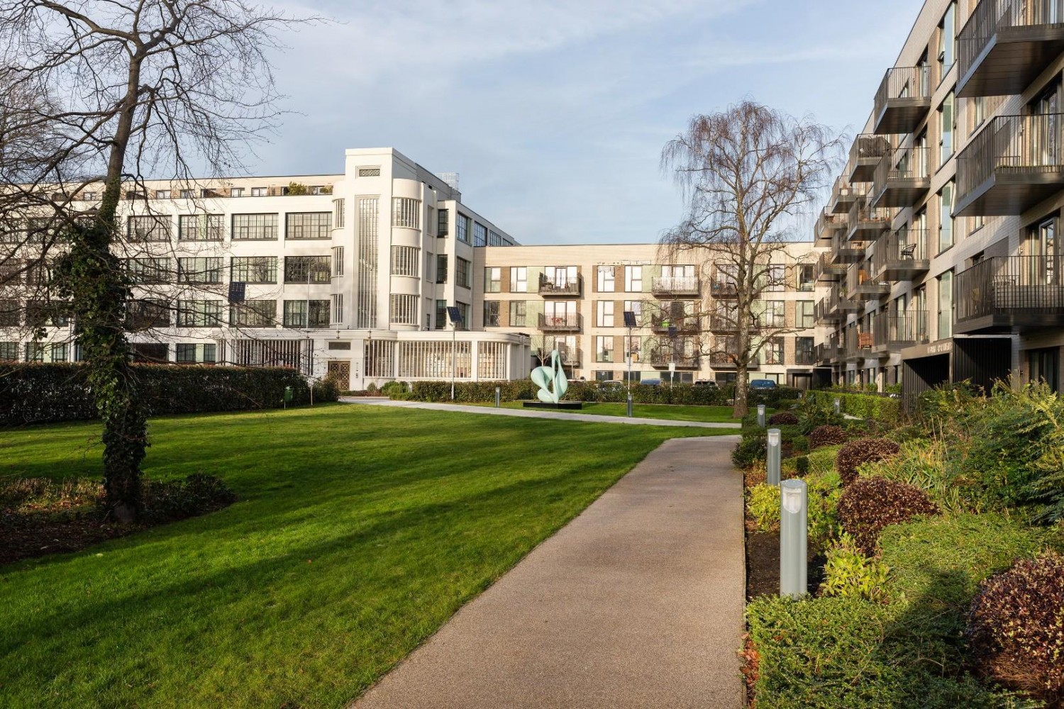 Laurina Apartment, Carnation Gardens, Hayes