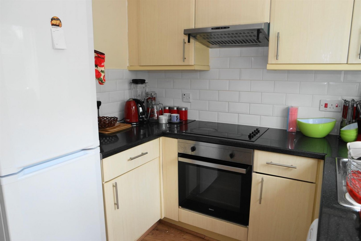 Amblecote Meadows, London