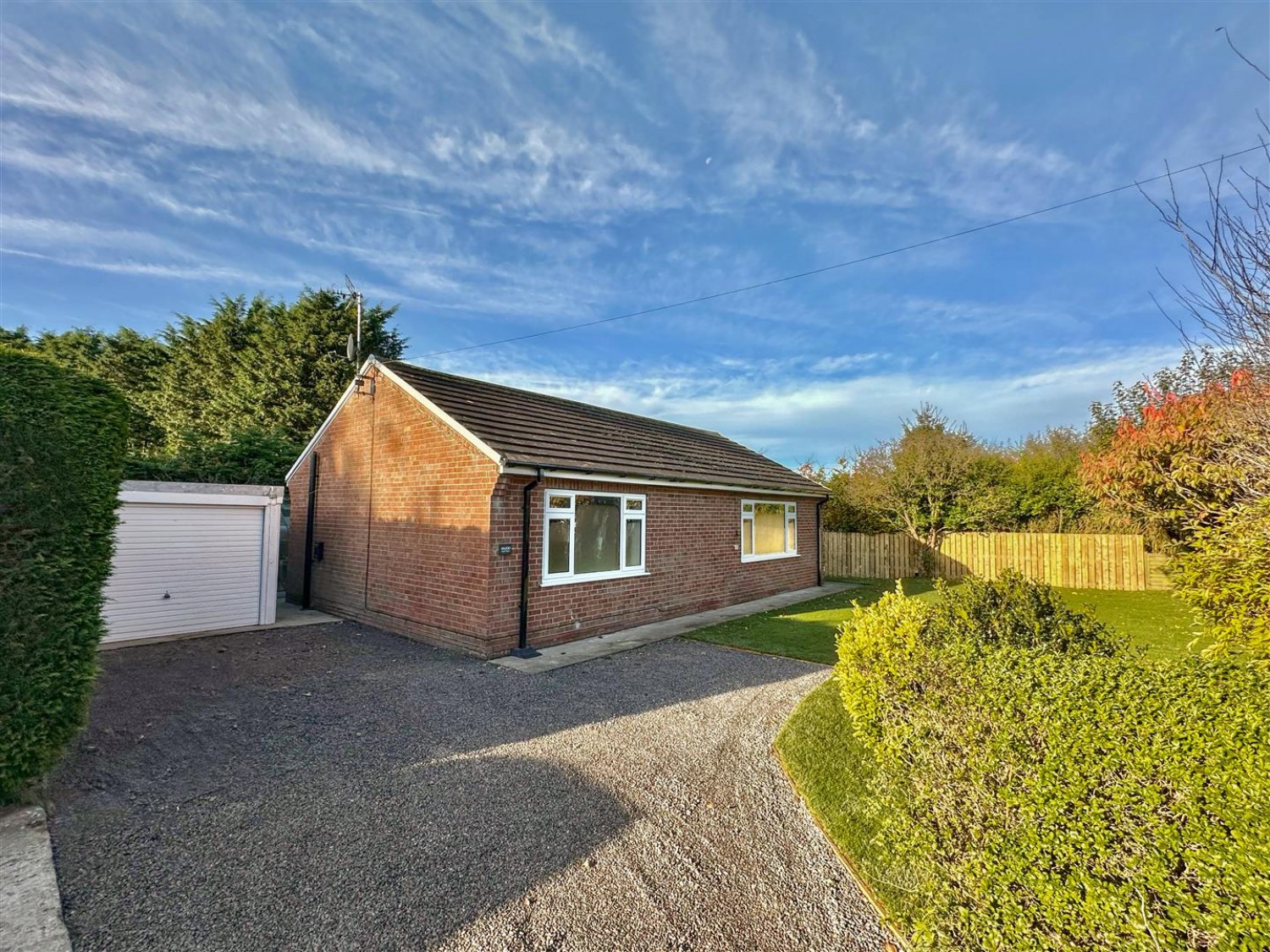 Thirsk Road, Easingwold, York YO61 3HJ