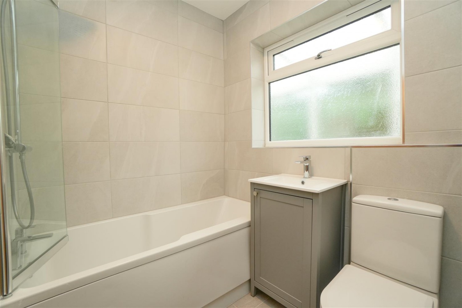 Thirsk Road, Easingwold, York YO61 3HJ