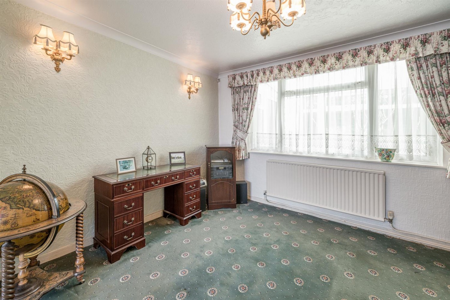 Worcester Street, Stourbridge, DY8 1AT