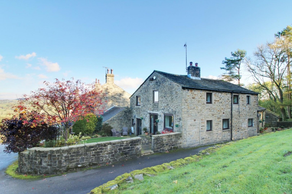 Hebers Ghyll Drive, Ilkley, LS29