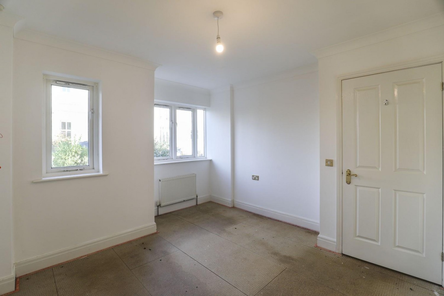 Hollins Hall, Killinghall, Harrogate, HG3 2GL