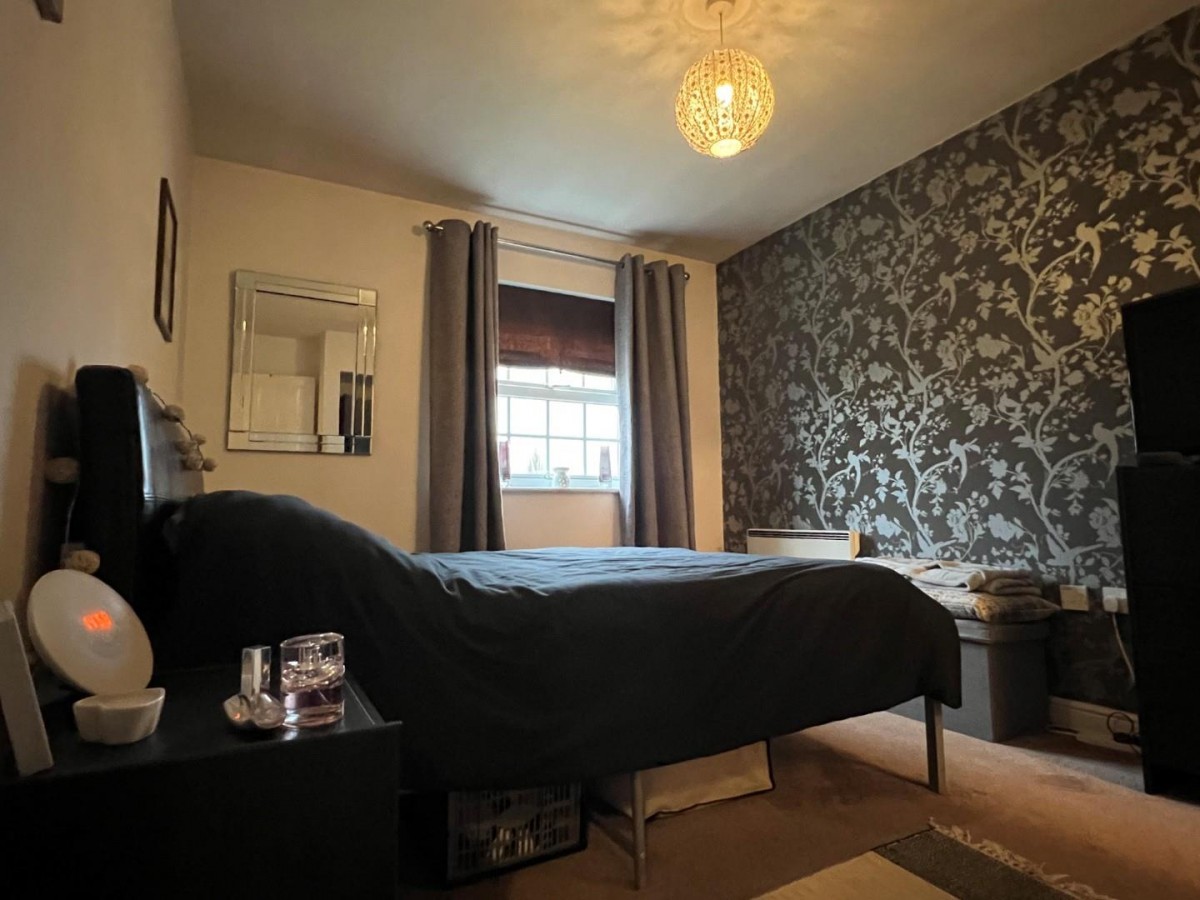 Redfield Croft, Leigh