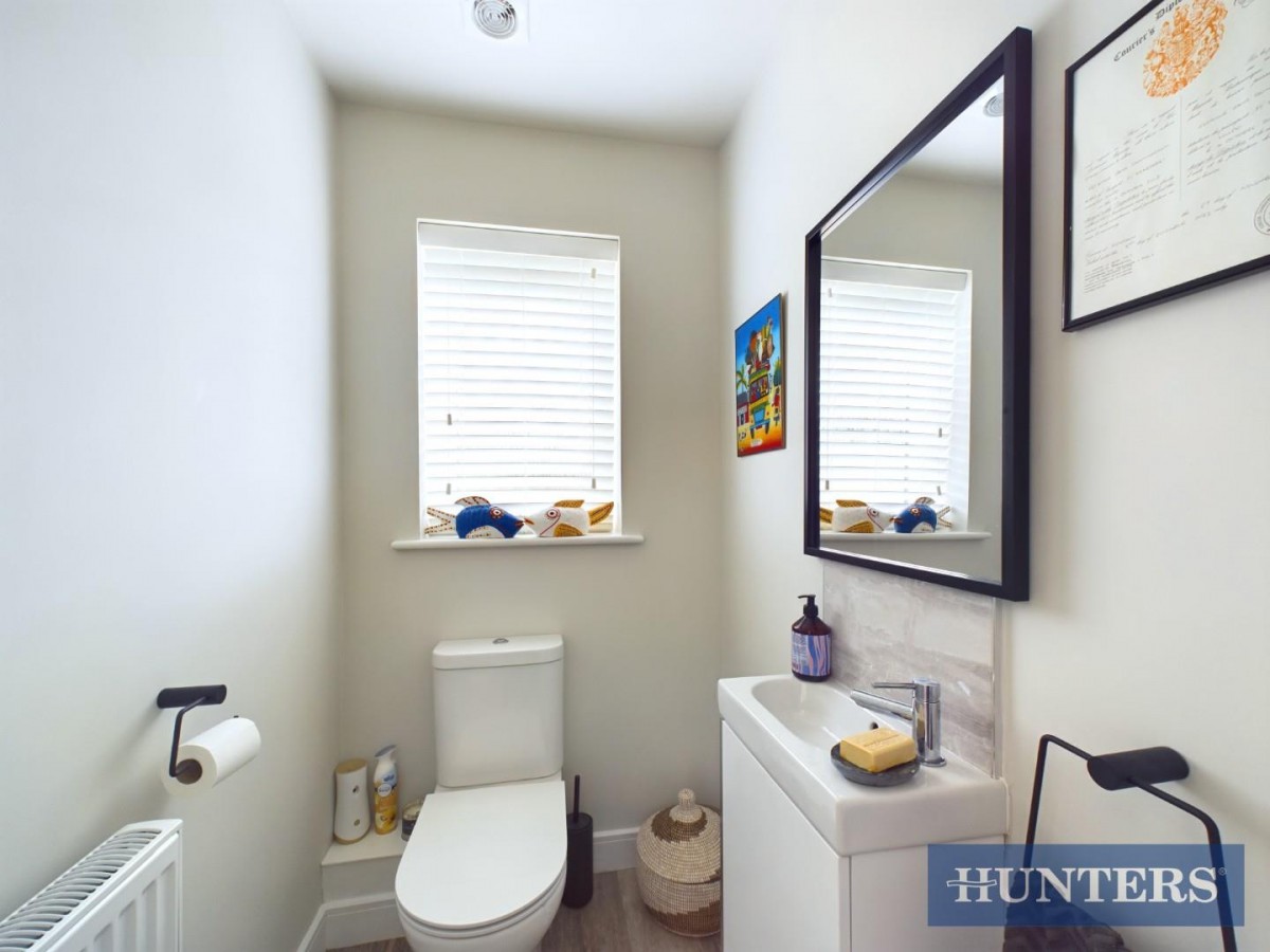 Victoria Croft, Leven, Beverley, HU17 5AB