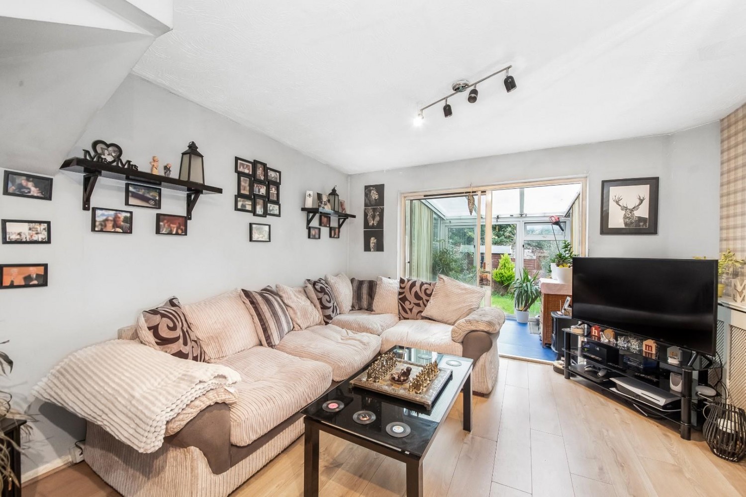 Pennington Way, London