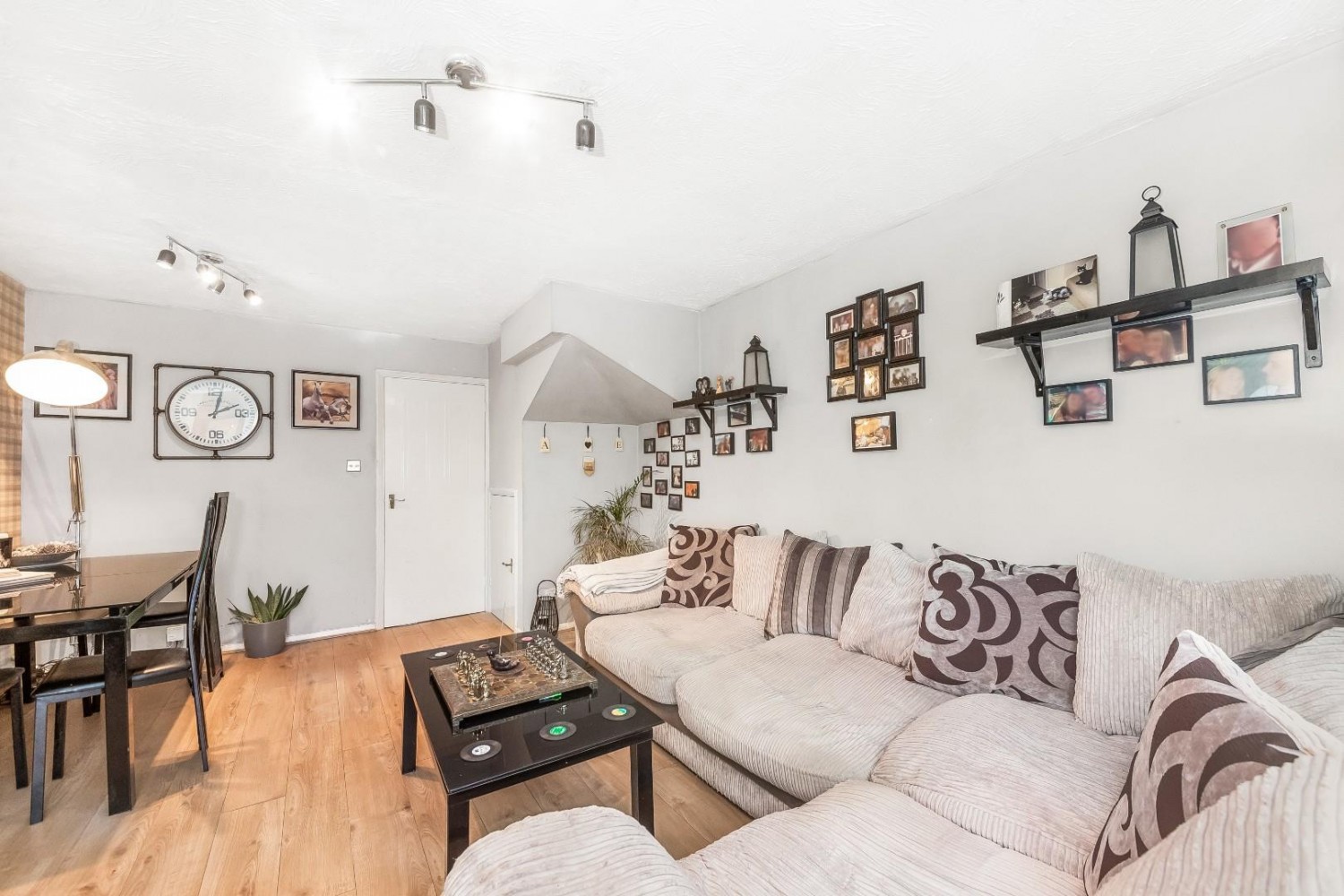 Pennington Way, London