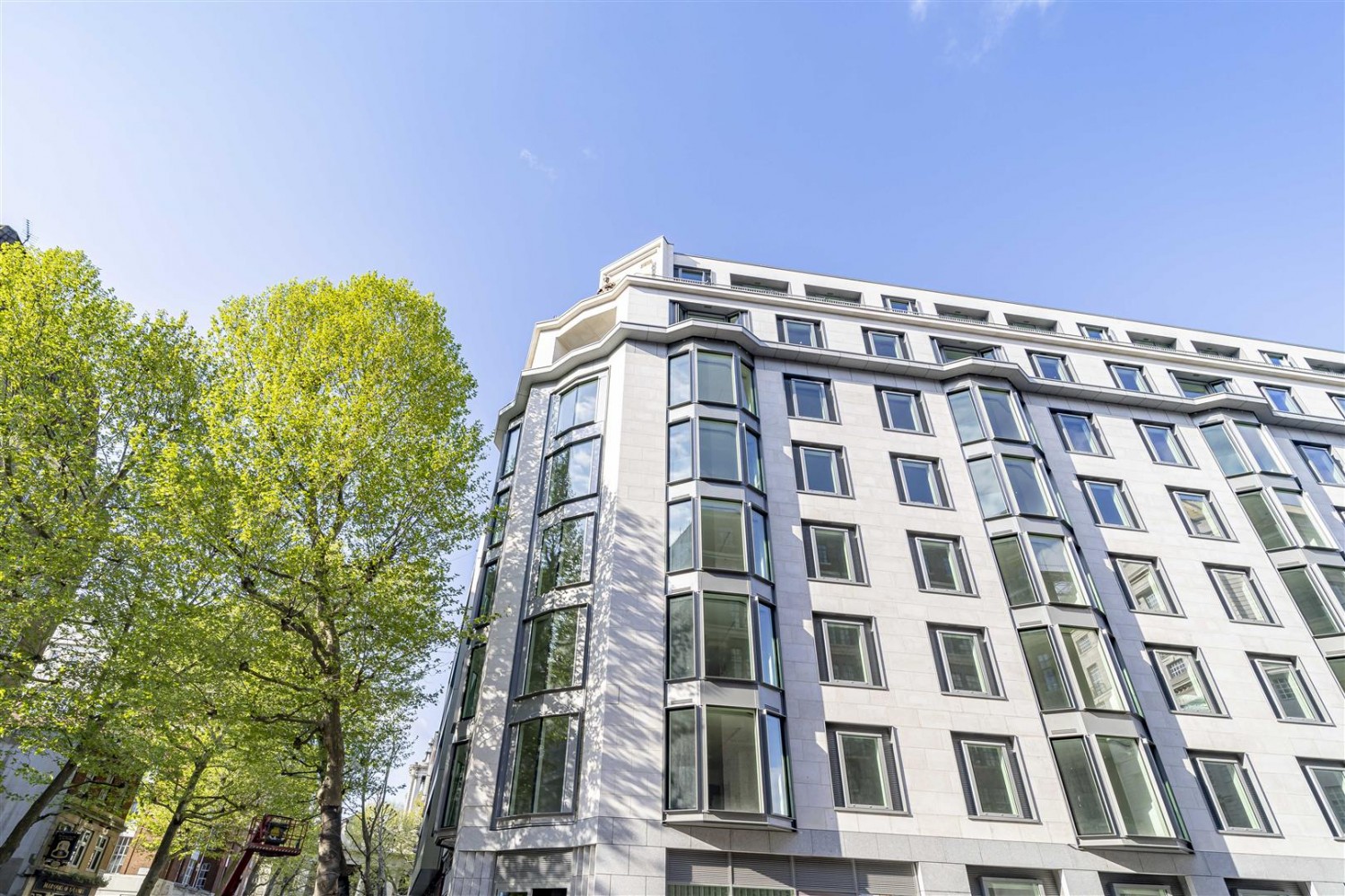 9, Millbank, London, SW1P