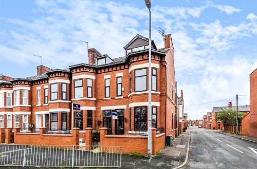 Seedley Park Road, Salford, M6 5WU