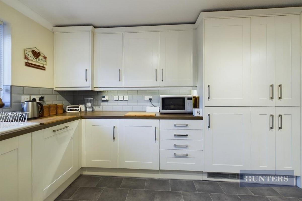 Calshot Court, Ocean Village, SO14