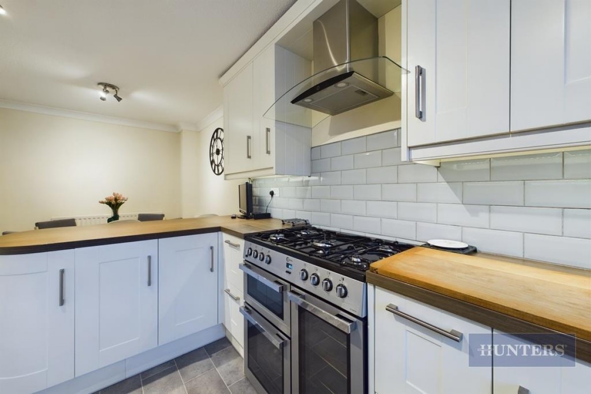 Calshot Court, Ocean Village, SO14