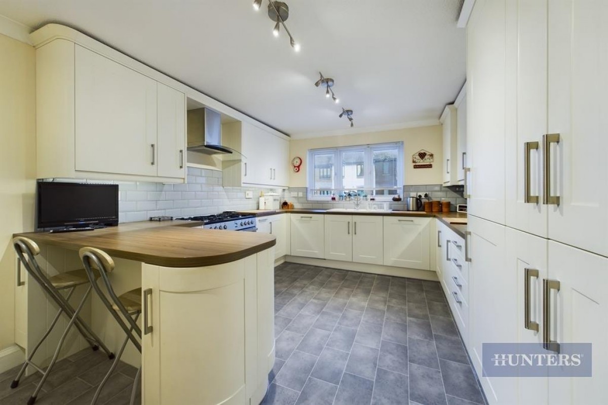 Calshot Court, Ocean Village, SO14