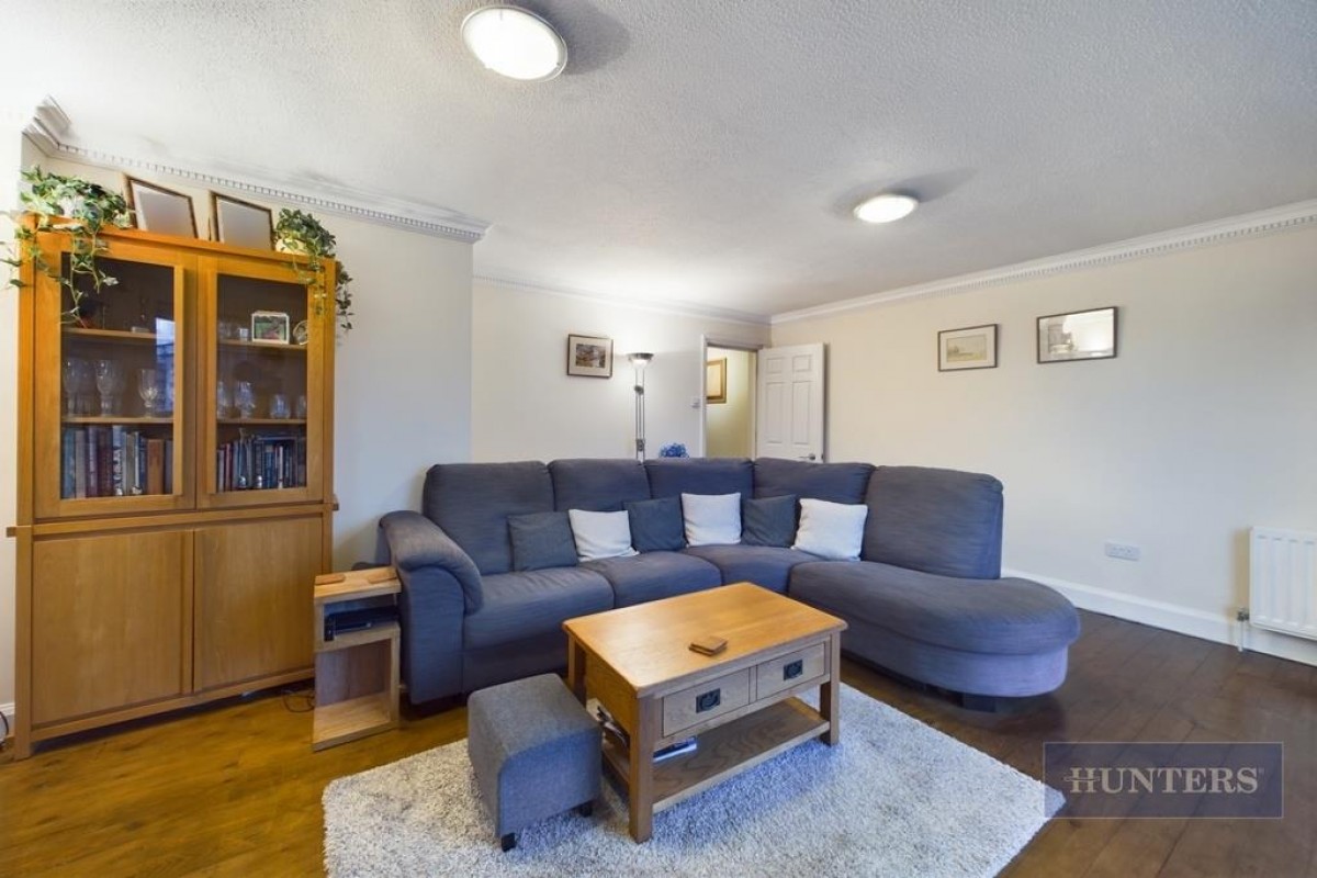 Calshot Court, Ocean Village, SO14