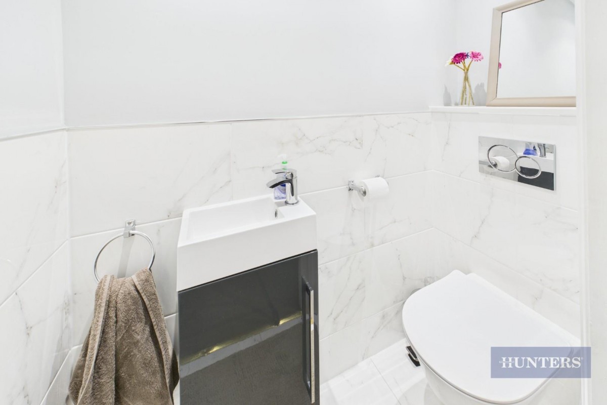 Calshot Court, Ocean Village, SO14