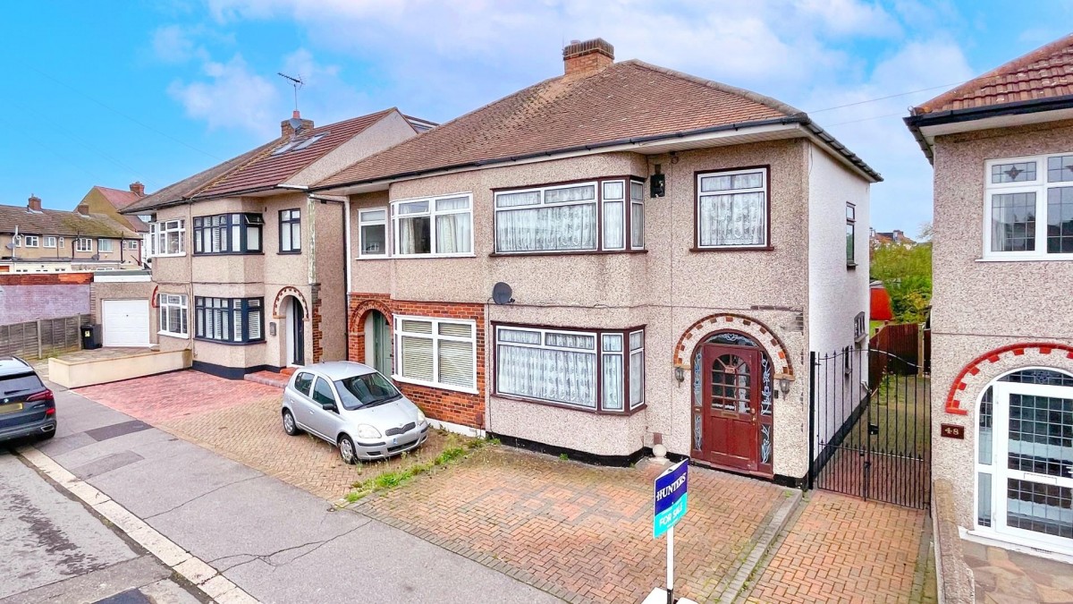 Canon Avenue, Chadwell Heath, RM6
