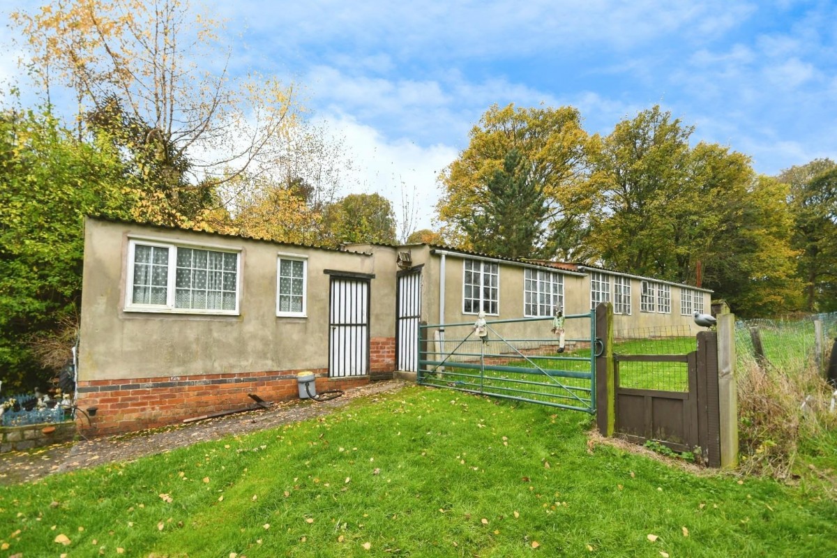 Top Road, Hardwick Wood, Wingerworth, Chesterfield, S42 6RQ