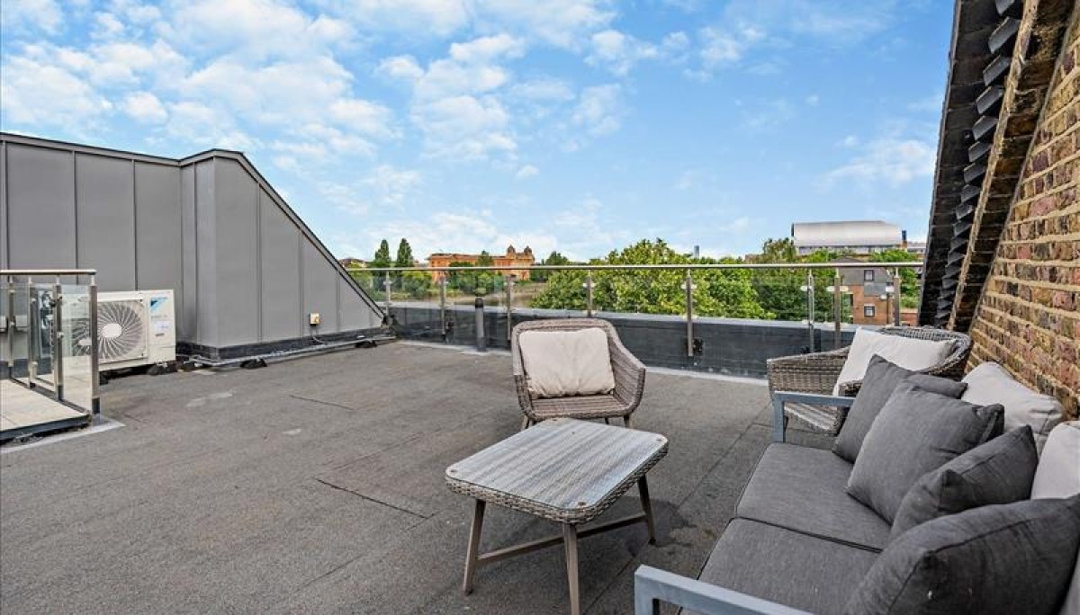 Palace Wharf, Rainville Road, London, W6