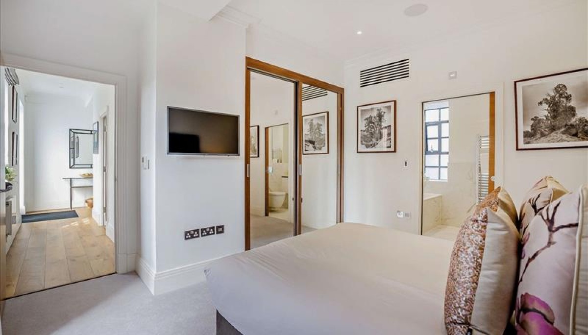 Palace Wharf, Rainville Road, London, W6